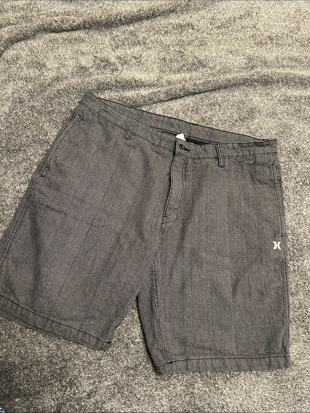Hurley Men's Charcoal Textured Flat-Front Shorts